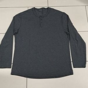 Lululemon T.H.E Henley